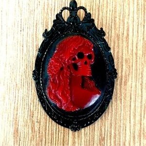 Black and Red Skeleton Lady Cameo Victorian Style Pendant Brooch, NWT